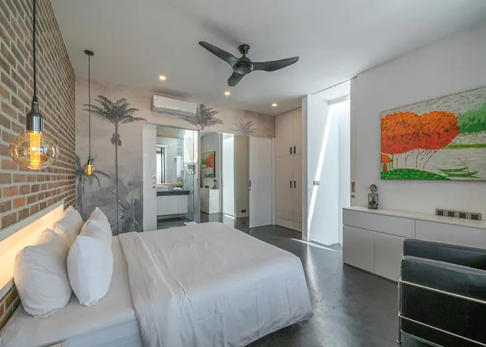 Villa Loft Berawa 3 - Stunning 1-bdr Luxury Loft In Great Location !