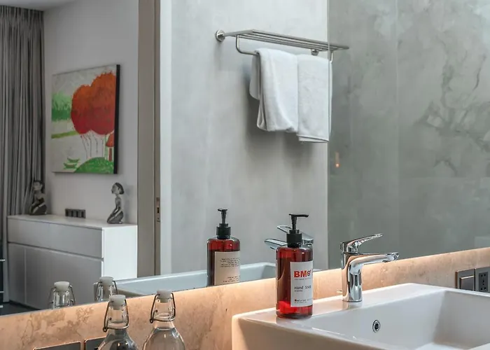 Loft Berawa 3 - Stunning 1-bdr Luxury Loft In Great Location ! * Canggu (Bali)